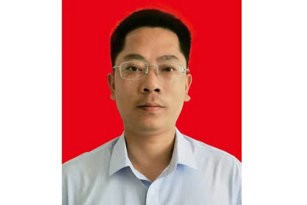 鄭行忠  黨委委員 副校長