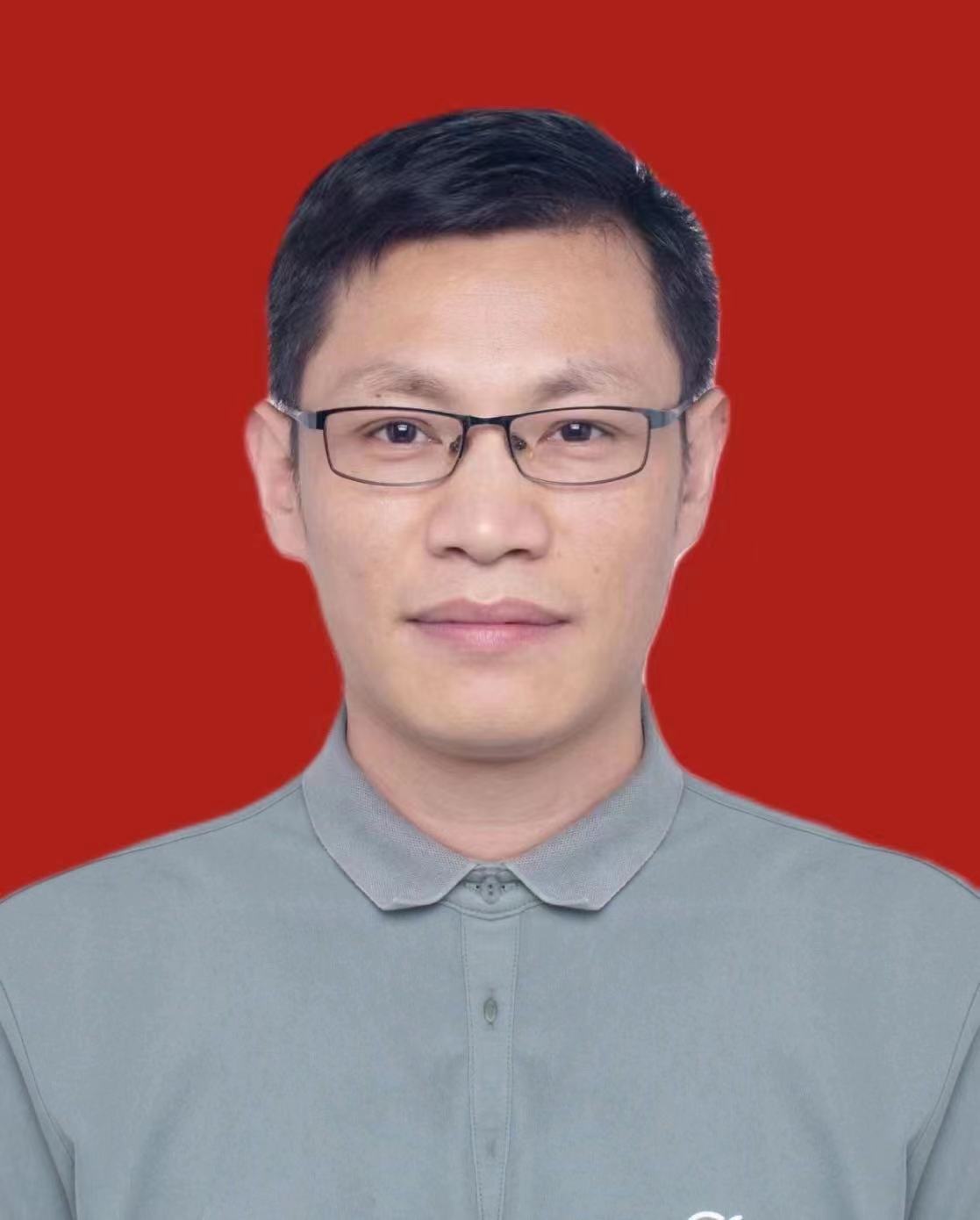 李少義 校長助理